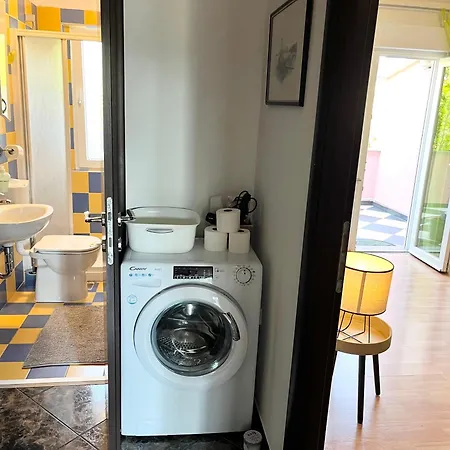 Veronika's House 아파트 풀라