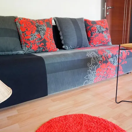 Apartment Veronika's House *