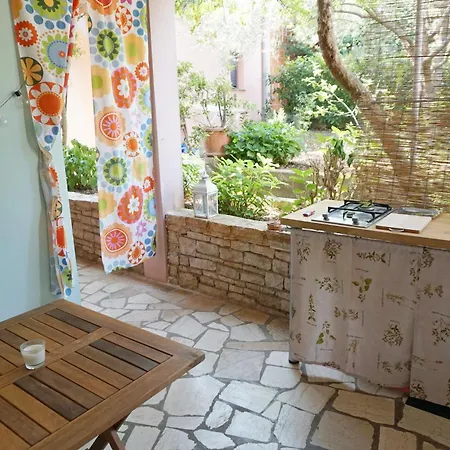 Veronika's House Apartment Pula