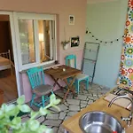 Veronika's House * 普拉